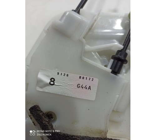 Замок двери (задний правый)