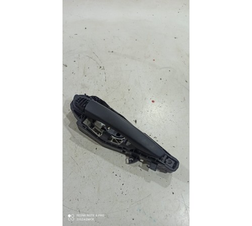 Ручка двери (передняя правая внешняя)