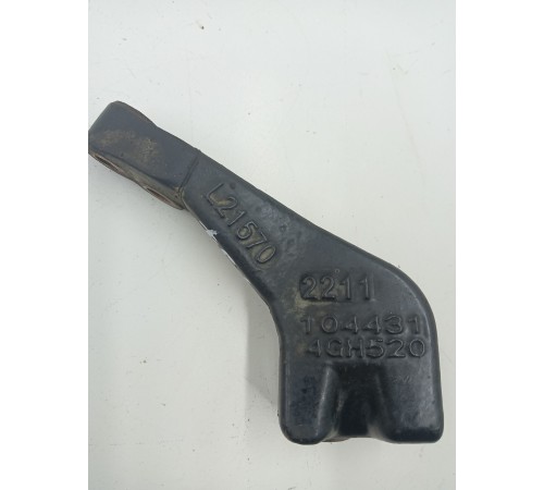 Кронштейн двигателя