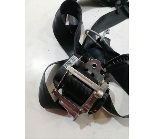 Ремень безопасности передний левый