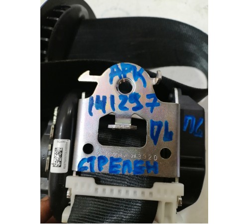 Ремень безопасности передний левый