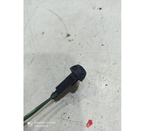 Форсунка омывателя лобового стекла