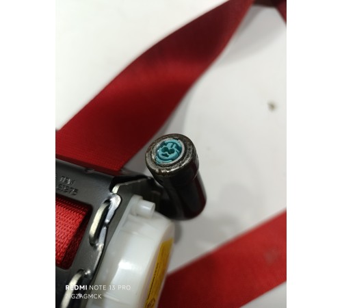 Ремень безопасности задний правый