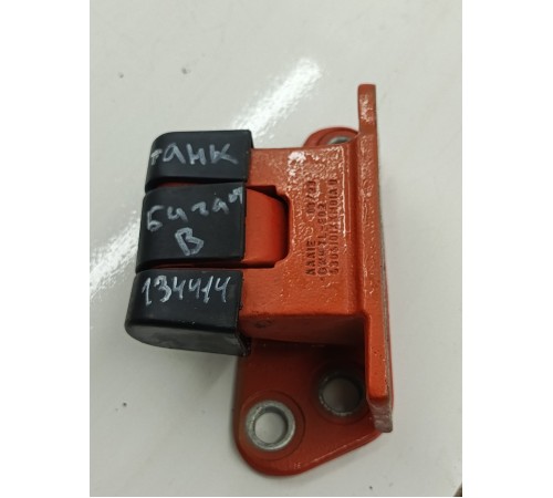 Петля двери багажника верхняя