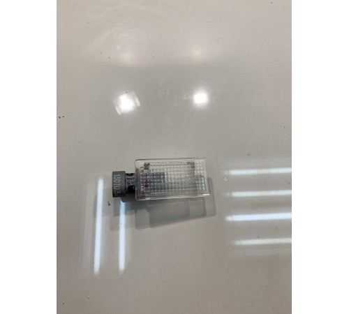 Лампочка подсветки багажника