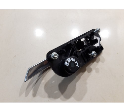 Ручка двери (передняя правая внутренняя)