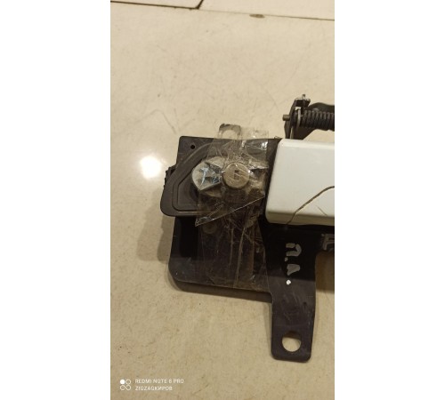 Ручка левой двери внешняя