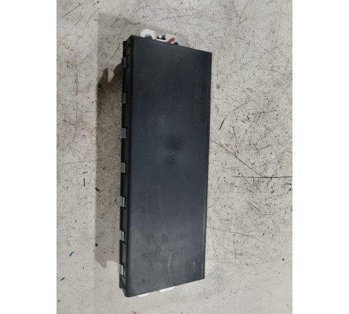 Подушка безопасности в колени