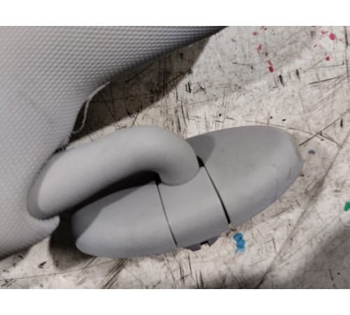 Козырек солнцезащитный правый