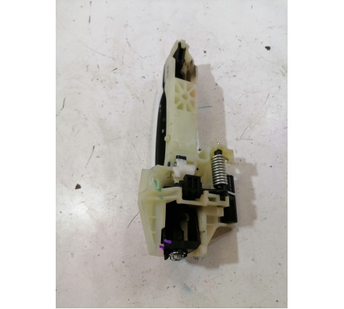 Ручка двери задняя левая