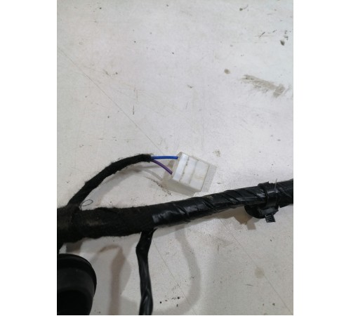Электропроводка двери передняя левая