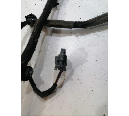 Электропроводка двери передняя левая