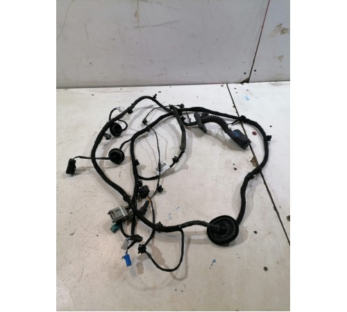 Электропроводка двери передняя левая