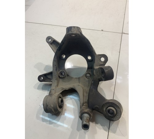 Кулак поворотный(задний, левый)