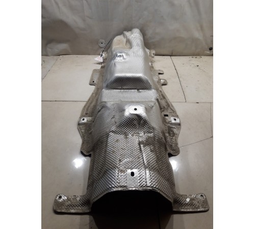 Теплоизоляционный экран глушителя