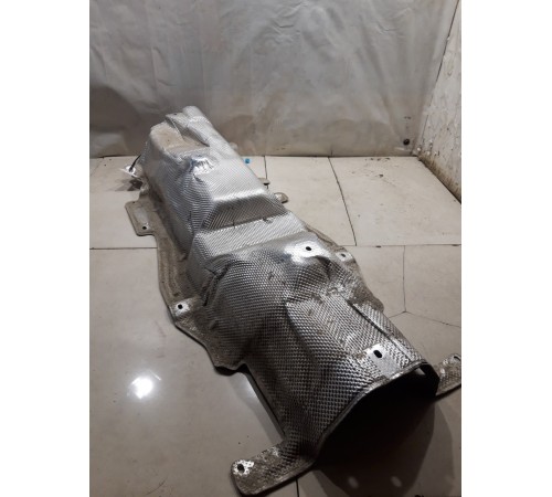 Теплоизоляционный экран глушителя