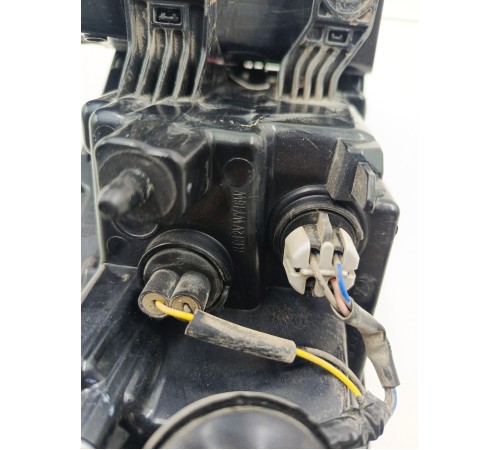 Фонарь задний правый