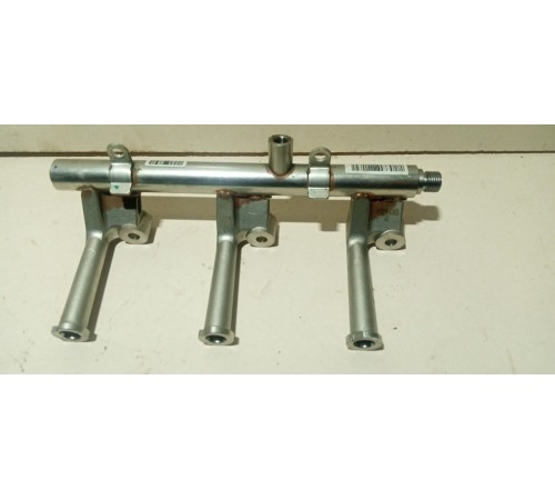 Рейка топливная (рампа)