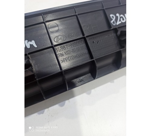 Накладка порога внутренняя задняя правая