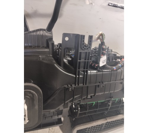 Корпус отопителя (печки)