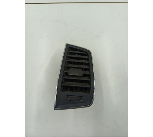 Воздушный дефлектор передний левый