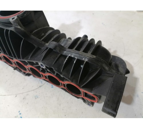 Впускной коллектор 2,0