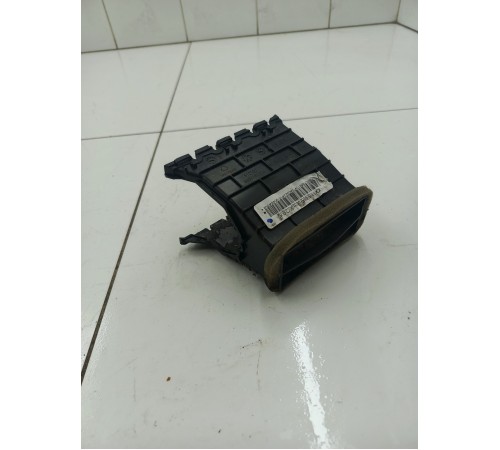 Воздушный дефлектор левый