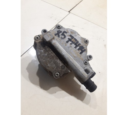 Насос вакуумный