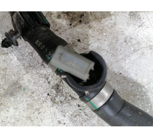 Патрубок охлаждения