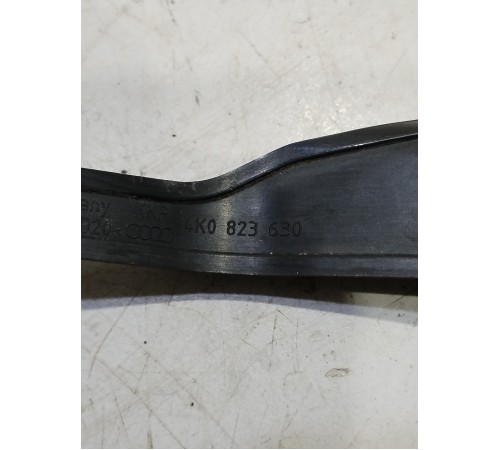 Накладка (пластик) салона передняя левая