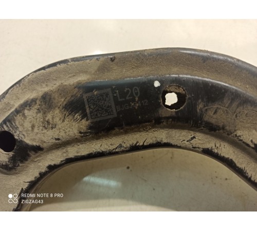 Рычаг подвески (задний, правый)