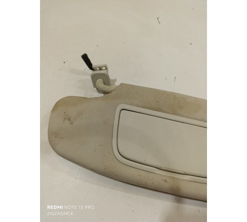 Козырек солнцезащитный левый