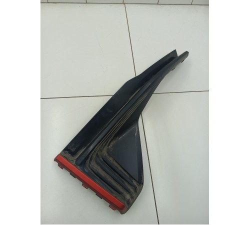 Накладка бампера передняя левая