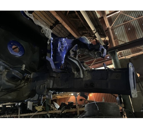 Лонжерон передний правый