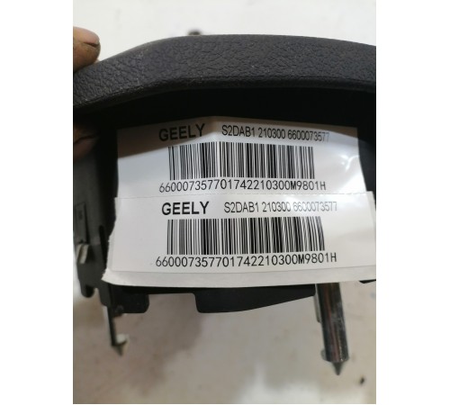 Подушка безопасности водителя