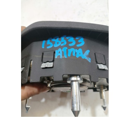 Подушка безопасности водителя