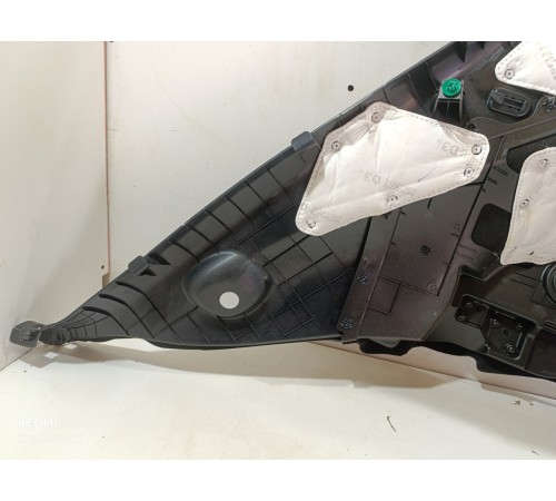 Обшивка багажника левая