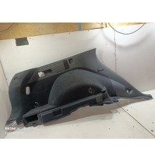Обшивка багажника левая