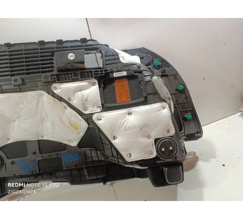 Обшивка багажника левая