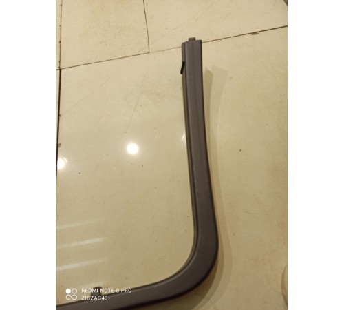 Накладка двери(задняя правая)