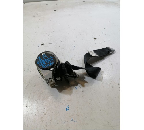 Ремень безопасности задний правый