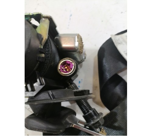 Ремень безопасности задний правый