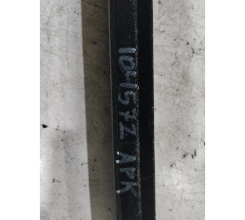 Уплотнитель стекла(передний правый)