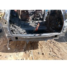 Задняя панель кузова