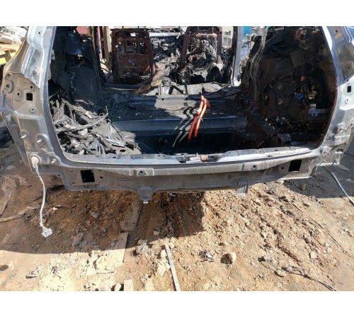 Задняя панель кузова