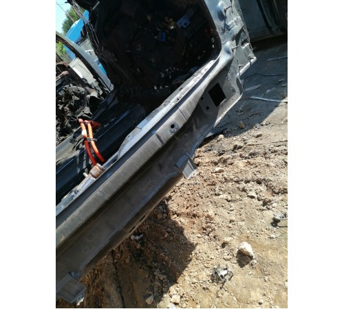 Задняя панель кузова