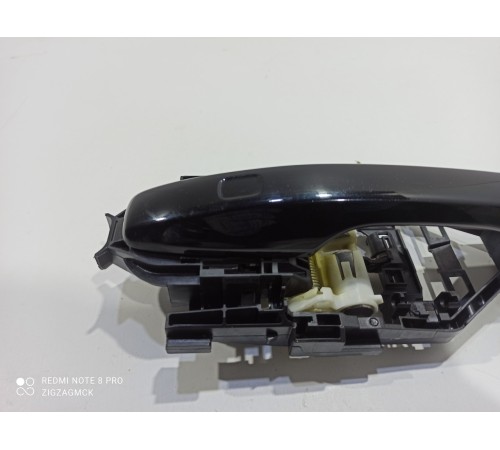 Ручка двери (задняя правая внешняя)