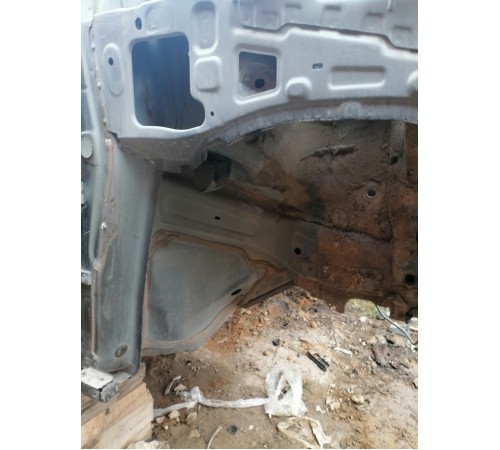 Лонжерон передний правый