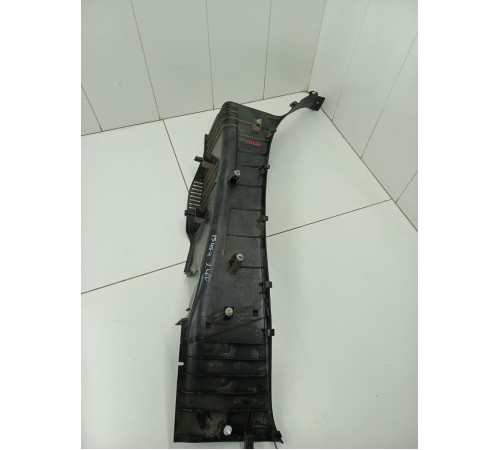 Накладка салона задняя левая внутренняя