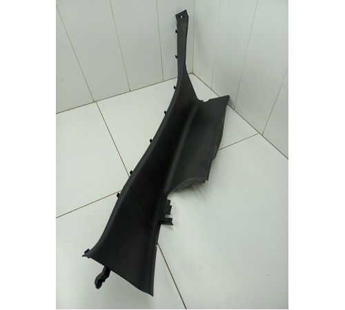 Накладка салона задняя левая внутренняя